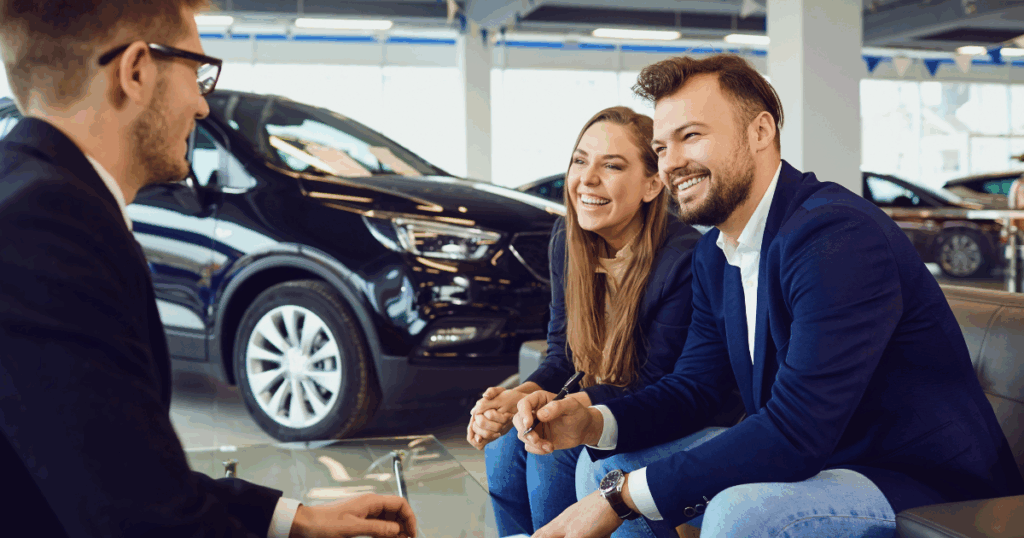 coyple decideing on car leasing